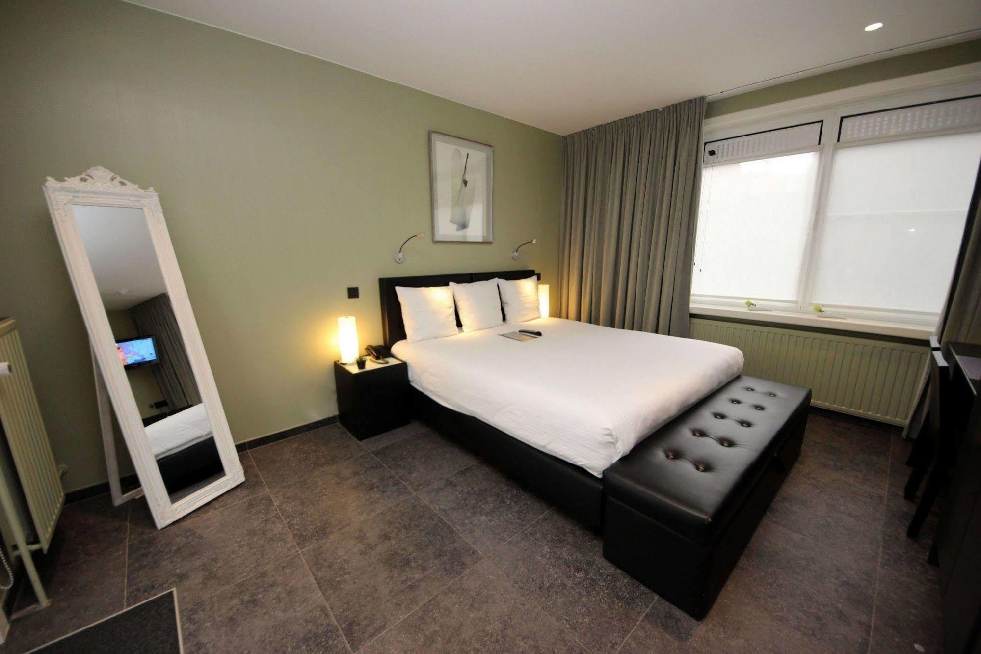Astoria Hotel 3*