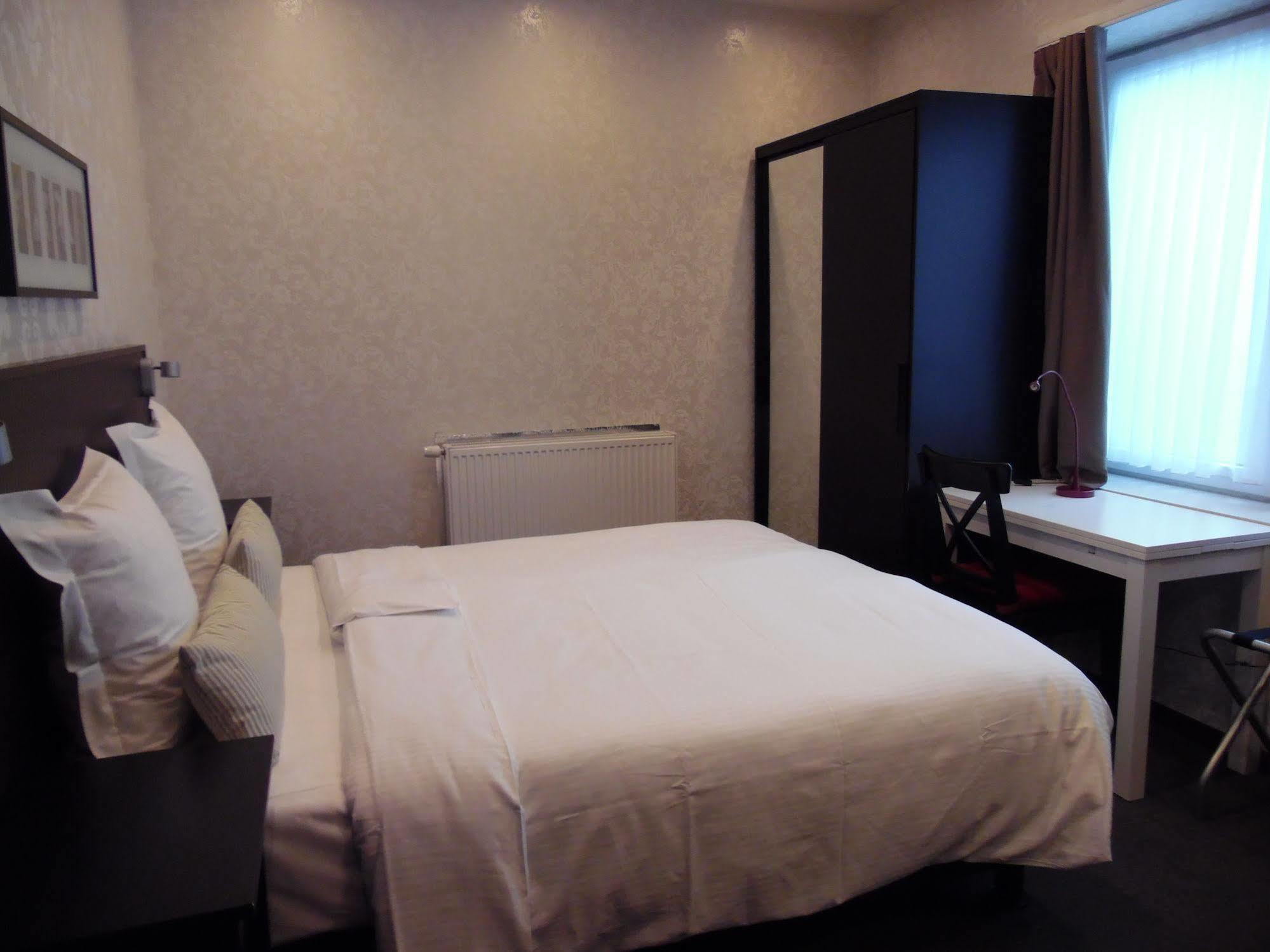 Hotel Cathedral Centrum 3*