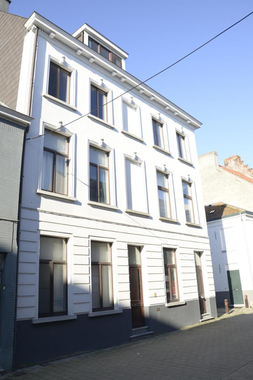 Bed & Breakfast Artist's Loft & Garden 3*