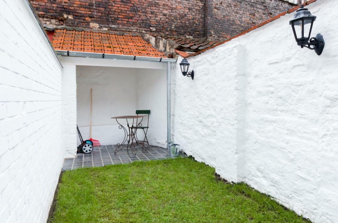 Romantic 16th Century Workers House