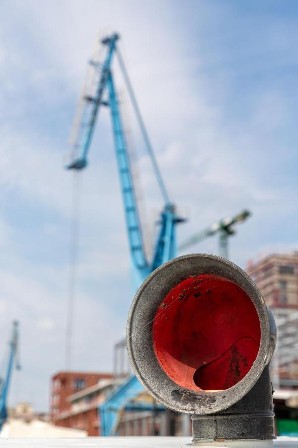 M/s Carpe-diem Cargo Hold * Gent