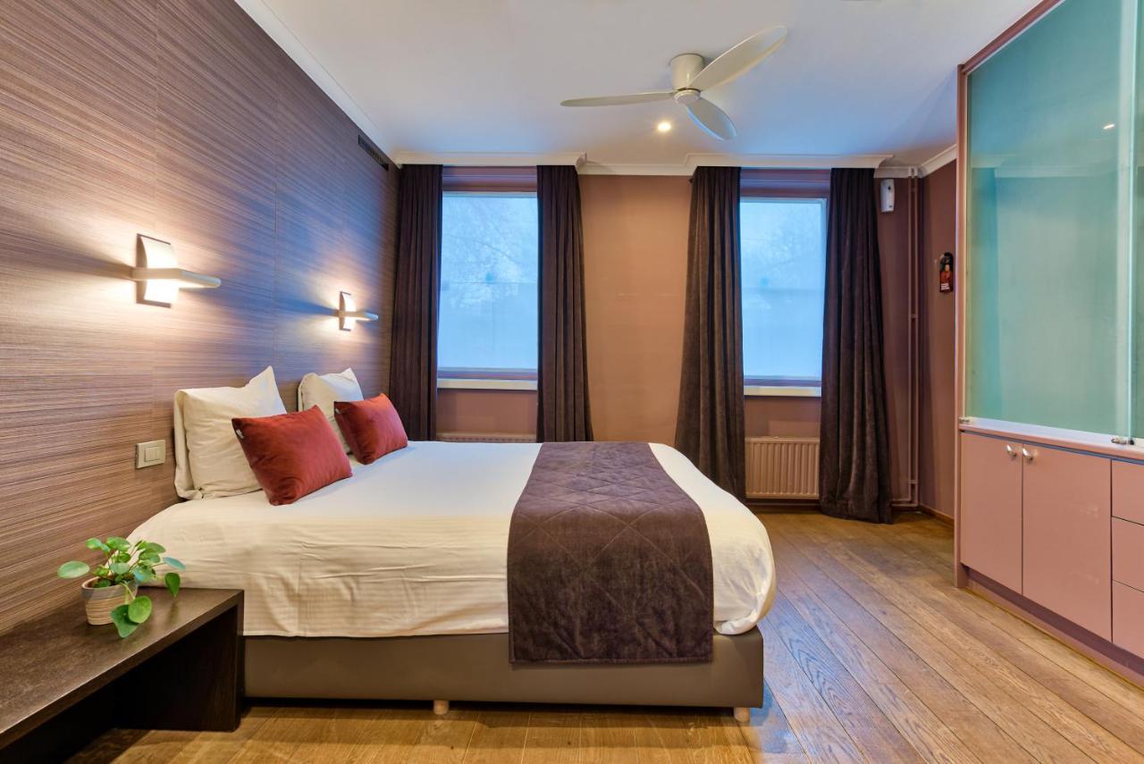Astoria 3*