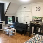 Rose House B&B