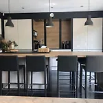 Feel@Home