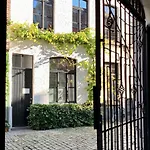 Heaven@11, Your Holiday House In Gent City Center.