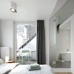 Loftsuite