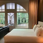 3 Bedroom Art-Nouveau Apartment