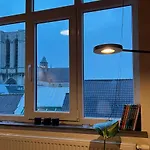 New, Trendy, Well Serviced App 1 Bedroom, Hart Of Ghent, Stunning View