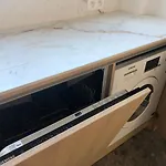 Luxury Two Bedroom Apartment With Bath