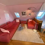 Artist\'S Loft & Garden