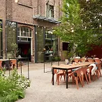 Studio 17