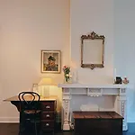 Historic Serenity Apartment Gent