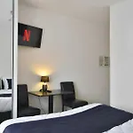 Hotel Adoma