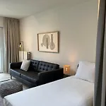 Unique Luxury Apartment With Cosy Garden!