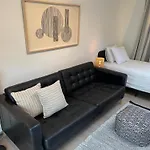 Unique Luxury Apartment With Cosy Garden!