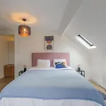 Cosy Duplex Nearby City Centre Of Ghent For 6