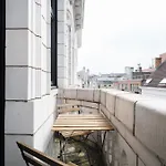 Ce Residence 2
