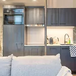 Historic Ghent Building - Ideal Studio Retreat