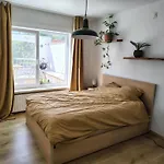 Cosy Apartment With Big Quiet & Sunny Terras