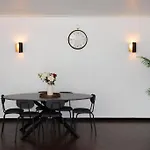 2Br And 1Lr Apt, Only 15Mins To Gravensteen Castle