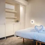 Charming Attic Studio In Ghent