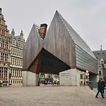 Huswell - Duplex Apartment For 4 Guests In The Heart Of Ghent