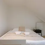 Huswell - Charming Townhouse In Ghent Perfect For 6 Guests