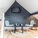 Lovely & Comfortable Studio Apartments At Heart Of Gent
