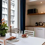 Huswell - The Jungle\' Studio In The Heart Of Ghent