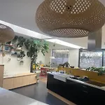 Spacious House With Big Garden Close To The City