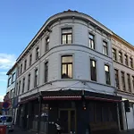 Anna Apartment