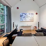 Spacy Artist Studio In Central Gent