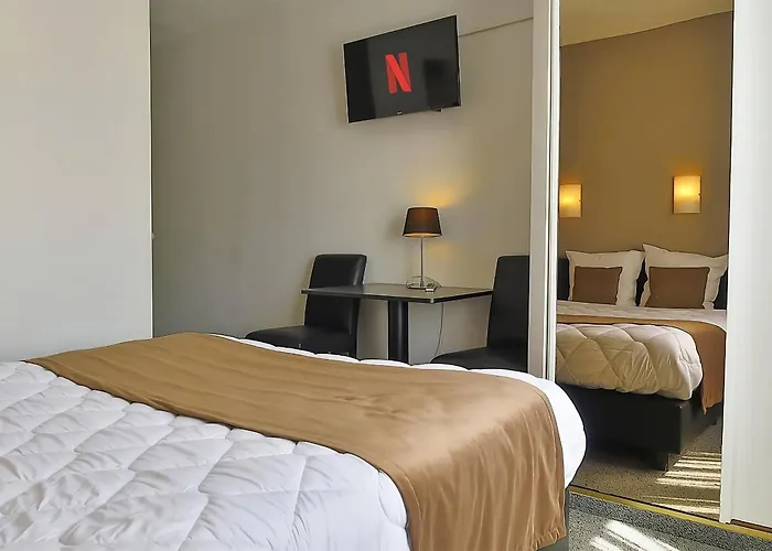 Hotel Adoma
