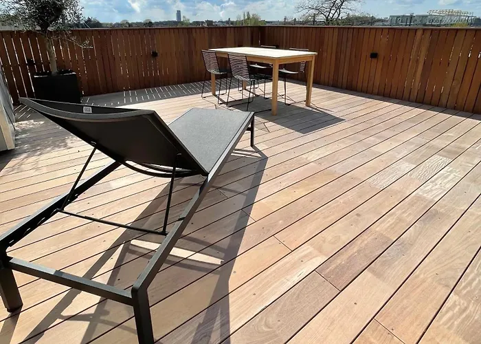 Penthouse With Airconditioning And Big Terrace, Close To Gent Sint-Pieters Station And City Centre