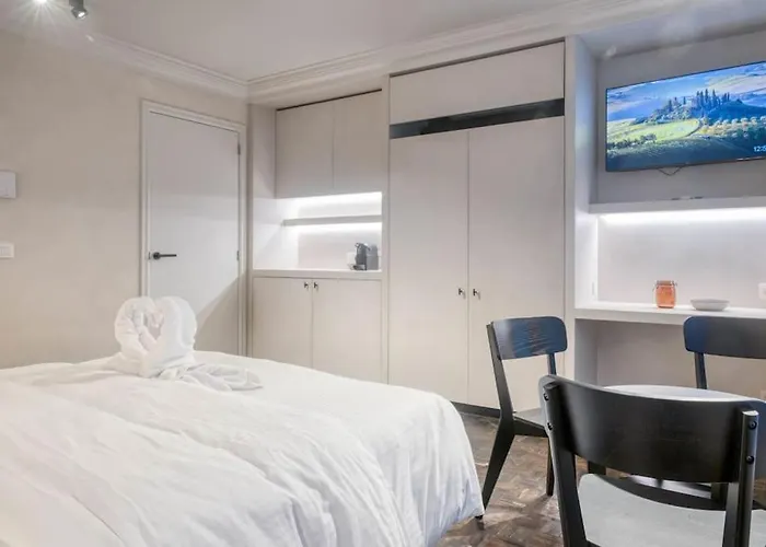 Cozy Ghent Studio For 4 Guests