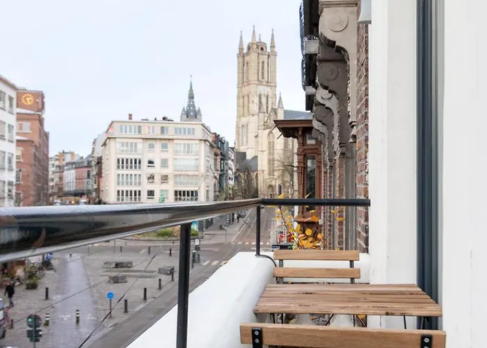 Sleek City Stays - Urban Elegance In The Heart Of Gent