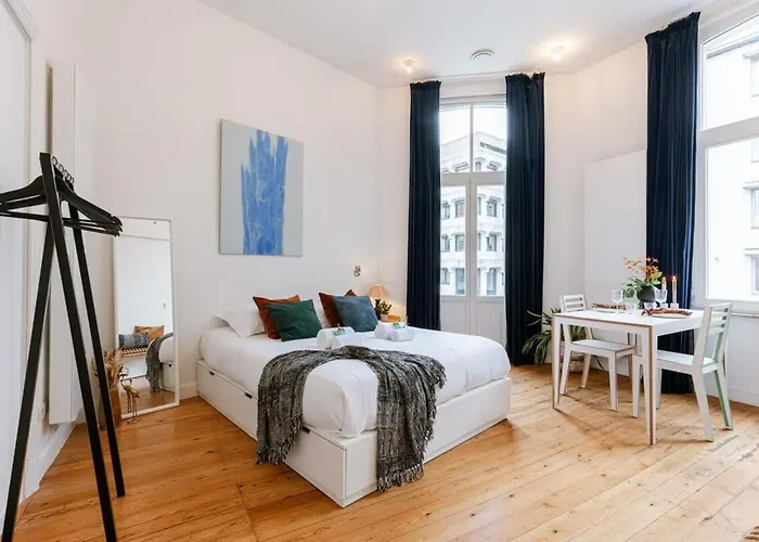 Huswell - The Jungle\' Studio In The Heart Of Ghent