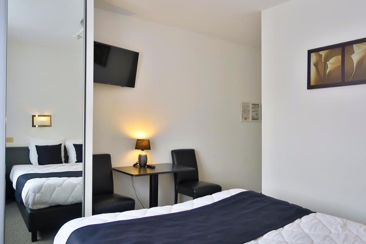 Hotel Adoma 3*