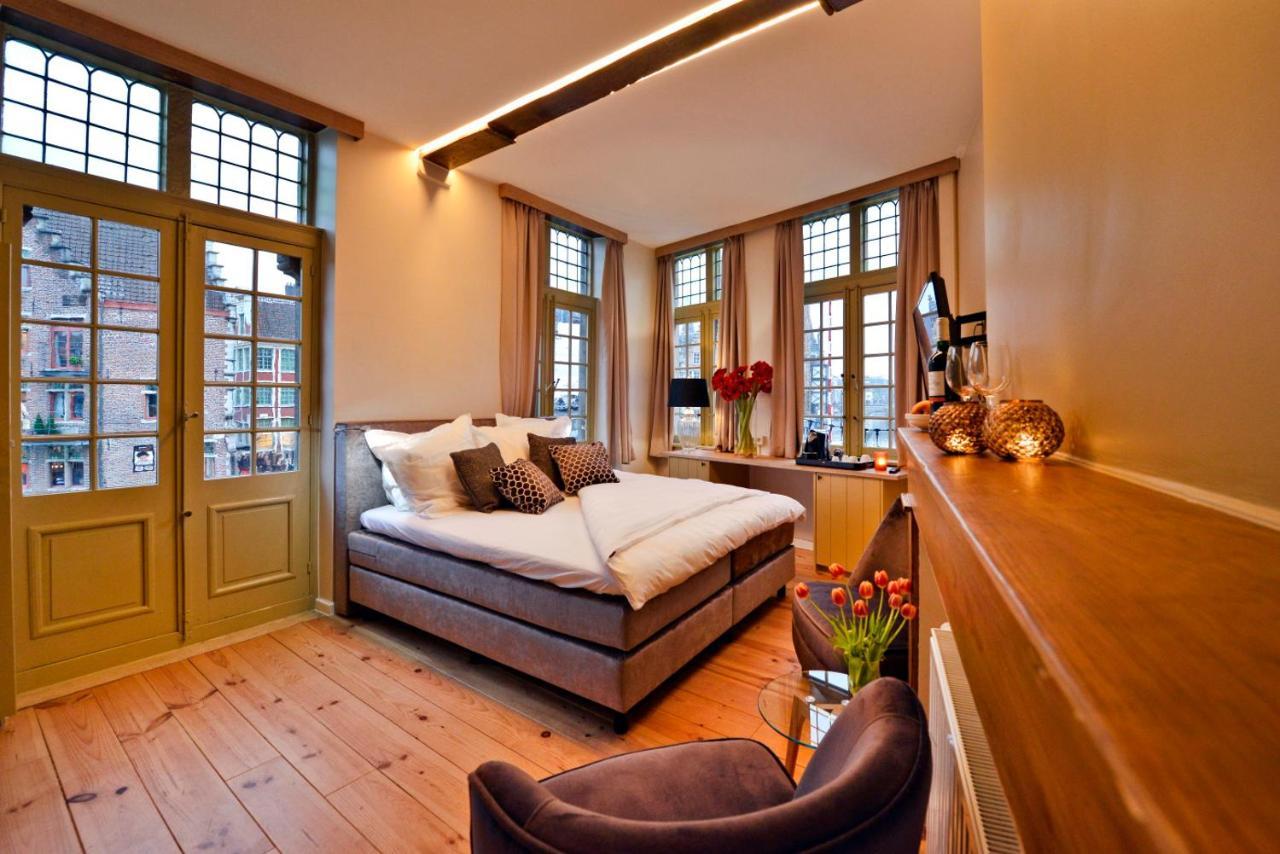 Bed & Breakfast With A View 2*