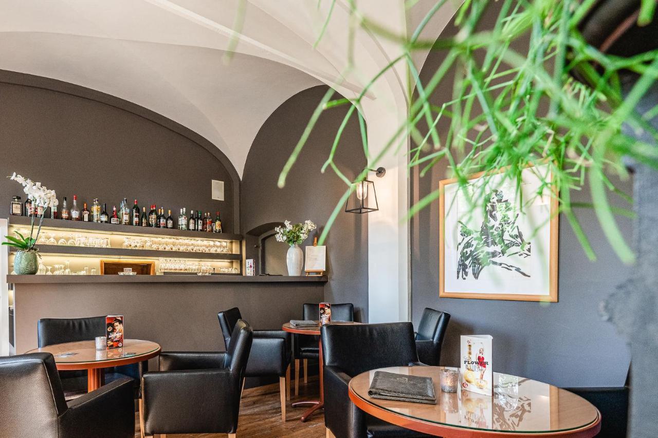 Monasterium Poortackere Hotel 3*