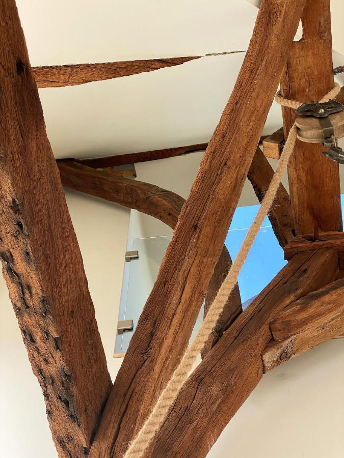 Burgstraat 17 In Exclusive Patrician House In Medieval *