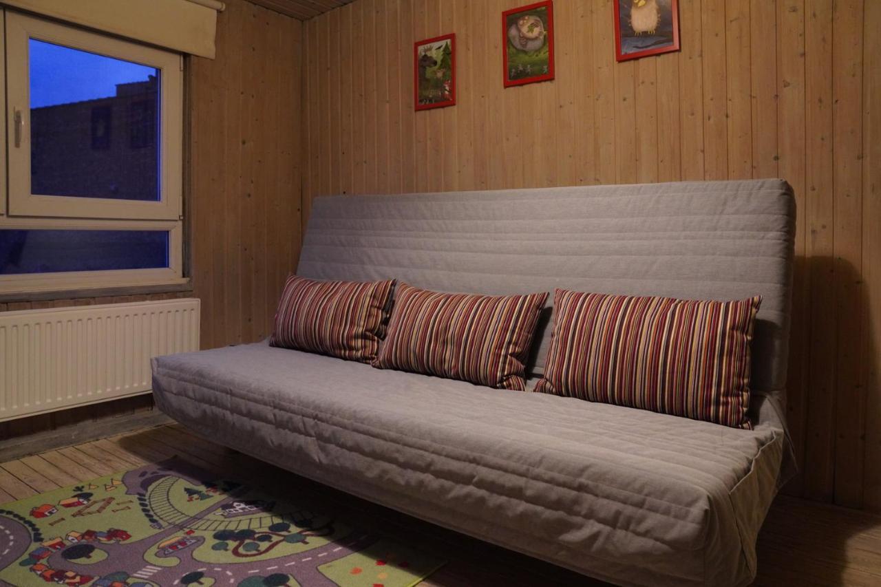 Well-situated And Comfortable * Gent
