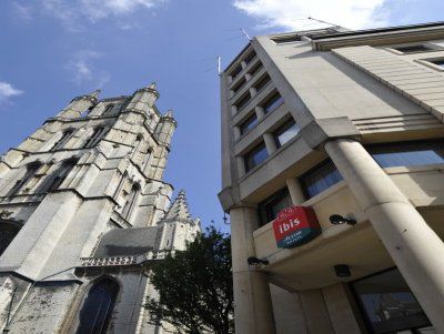 Hotel Ibis Centrum St. Baafs Kathedraal 3*