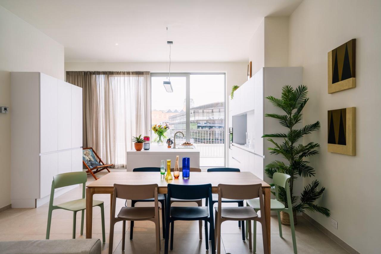 Smartflats - River View Apartment