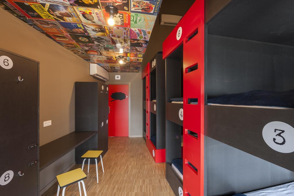 Hostel Backstay *