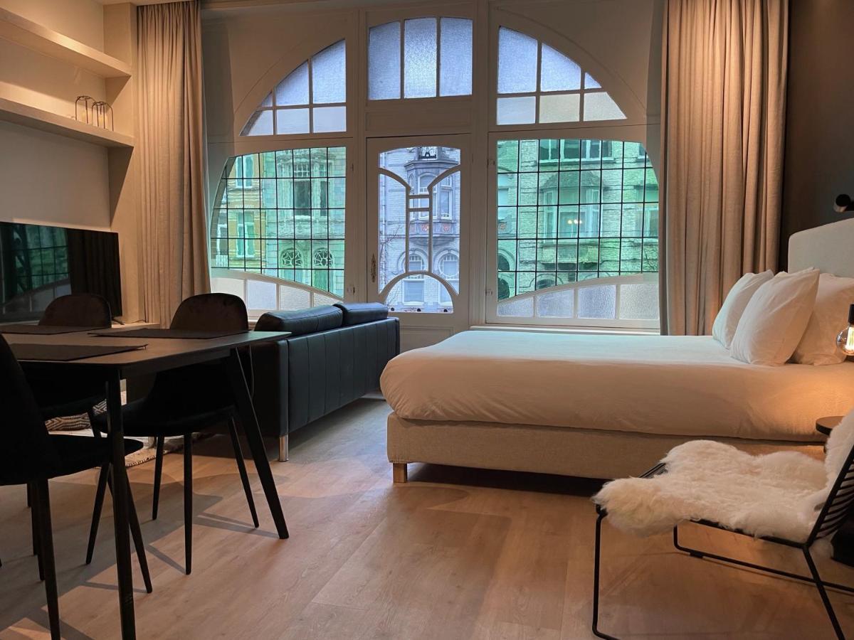3 Bedroom Art-Nouveau Apartment Ghent