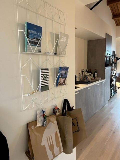 New, Trendy, Well Serviced App 1 Bedroom, Hart Of Ghent, Stunning View Apartment