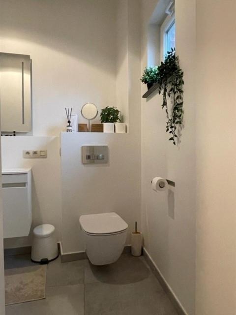 Appartement New, Trendy, Well Serviced App 1 Bedroom, Hart Of Ghent, Stunning View Gent