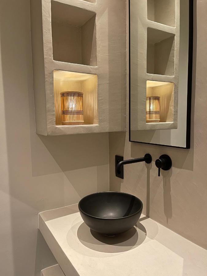 3 Bedroom Art-Nouveau Apartment Apartment