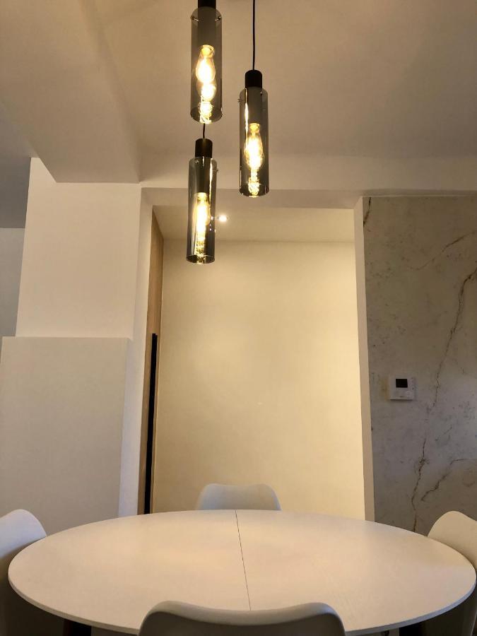 Apartment Luxury Two Bedroom With Bath Ghent